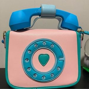 Telephone purse. And yes the phone works!!!
